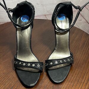 6.5 Express PU leather sandals